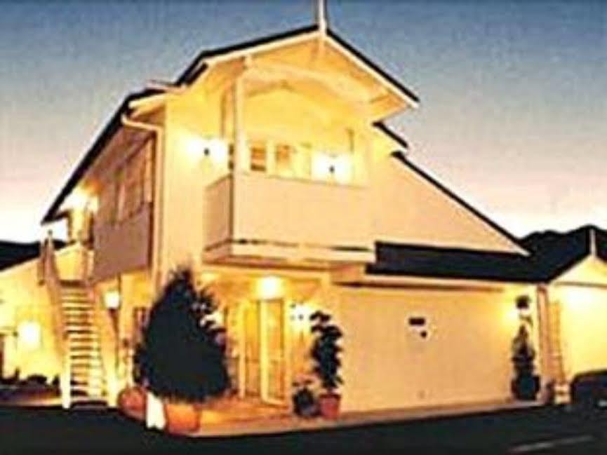 Motel Riverlodge 4*